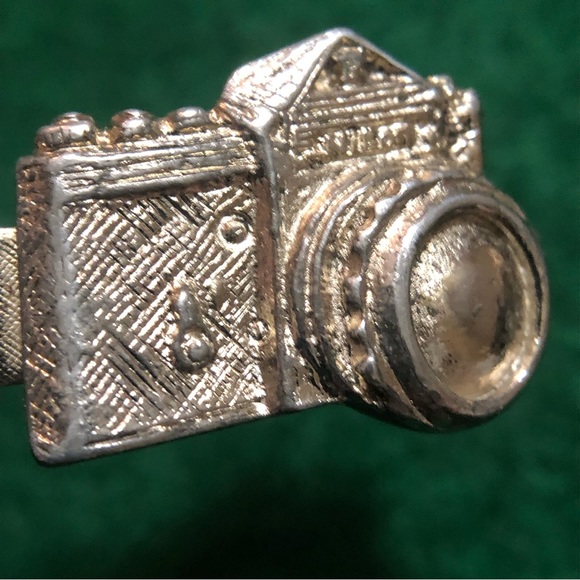 vintage silver tone Nikon camera tie clip - Picture 3 of 5